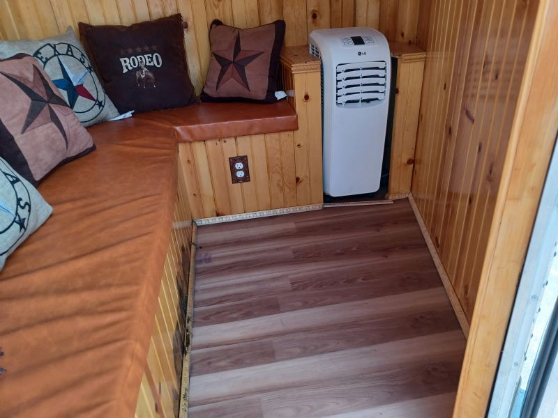 Used Horse Trailers for Sale