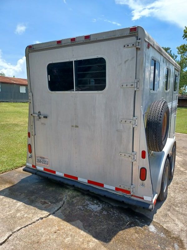 Used Horse Trailers for Sale