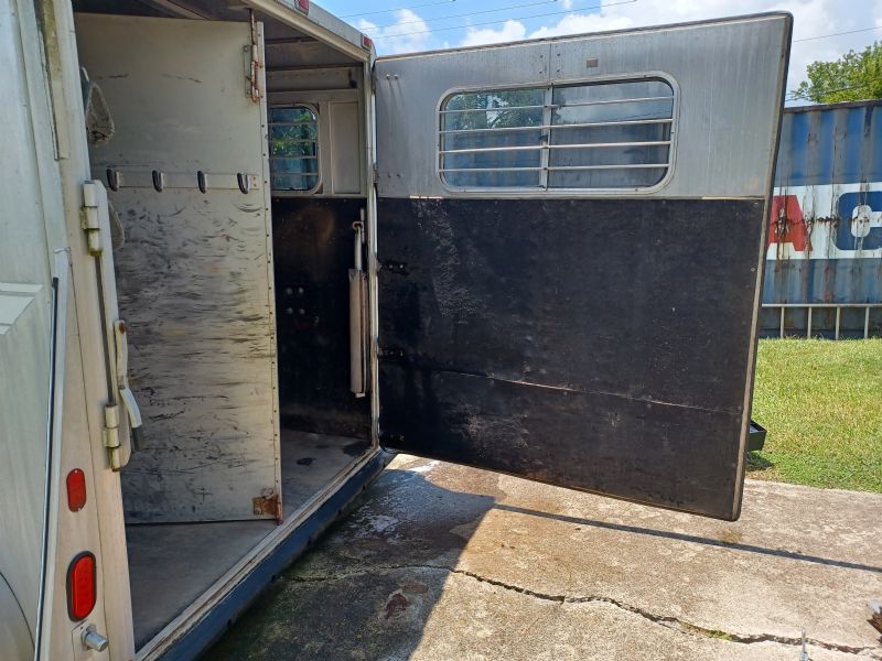 Used Horse Trailers for Sale