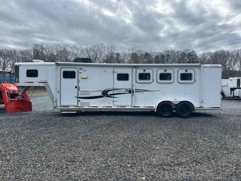 Used Horse Trailers for Sale