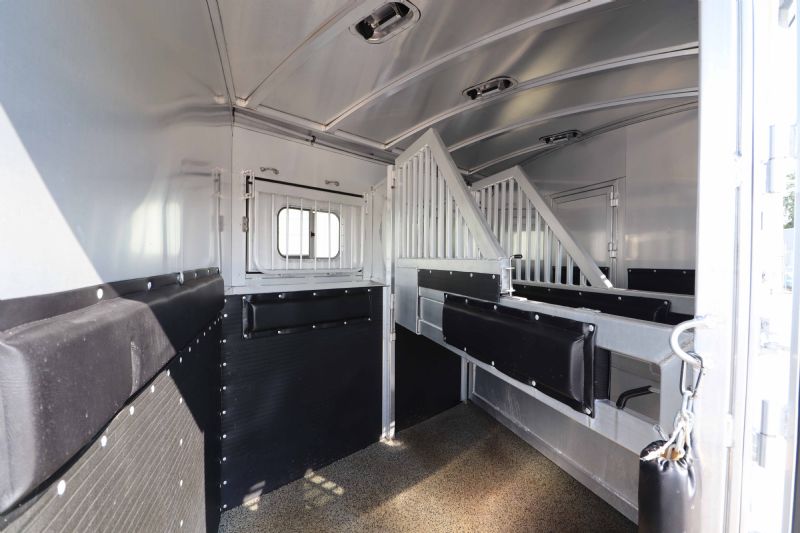 Used Horse Trailers for Sale