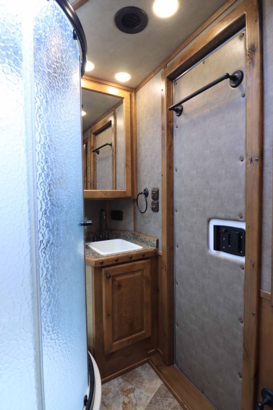 Used Horse Trailers for Sale