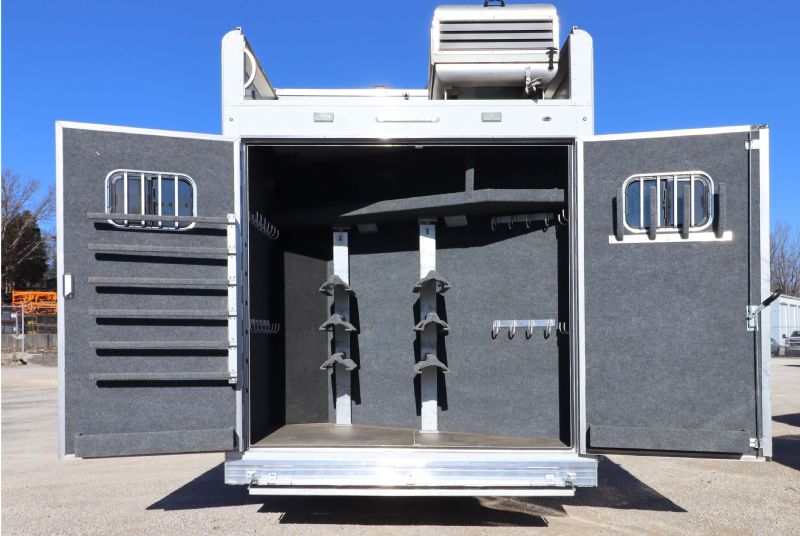 Used Horse Trailers for Sale