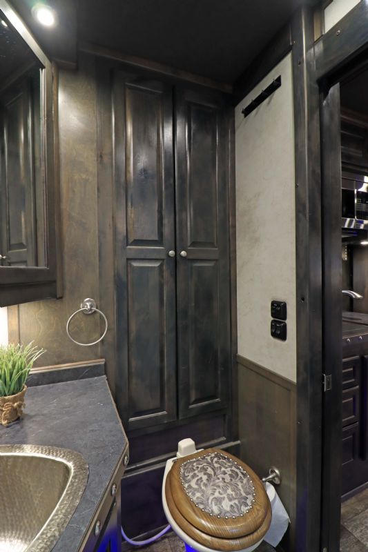 Used Horse Trailers for Sale