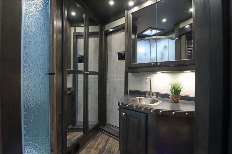 Used Horse Trailers for Sale