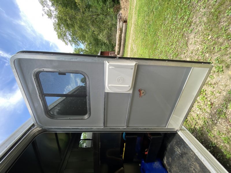 Used Horse Trailers for Sale