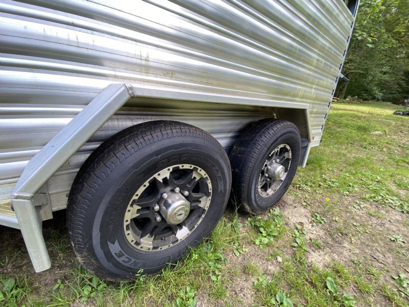 Used Horse Trailers for Sale