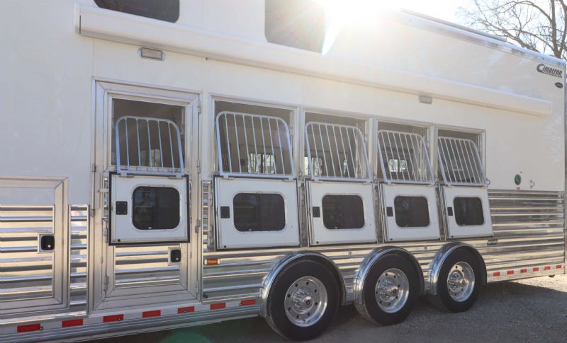 Used Horse Trailers for Sale
