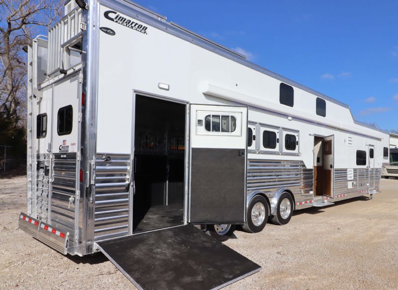 Used Horse Trailers for Sale
