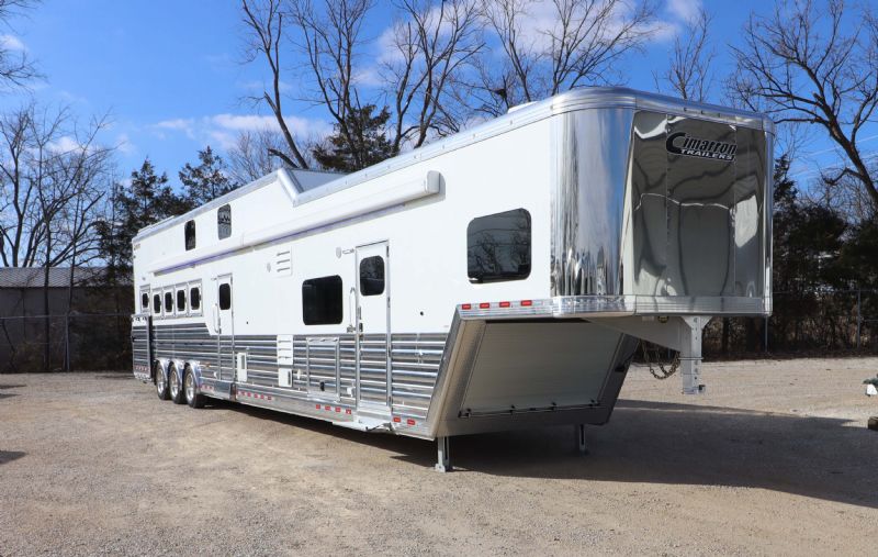 Used Horse Trailers for Sale