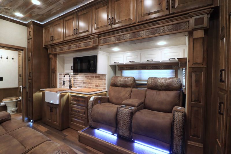 Used Horse Trailers for Sale