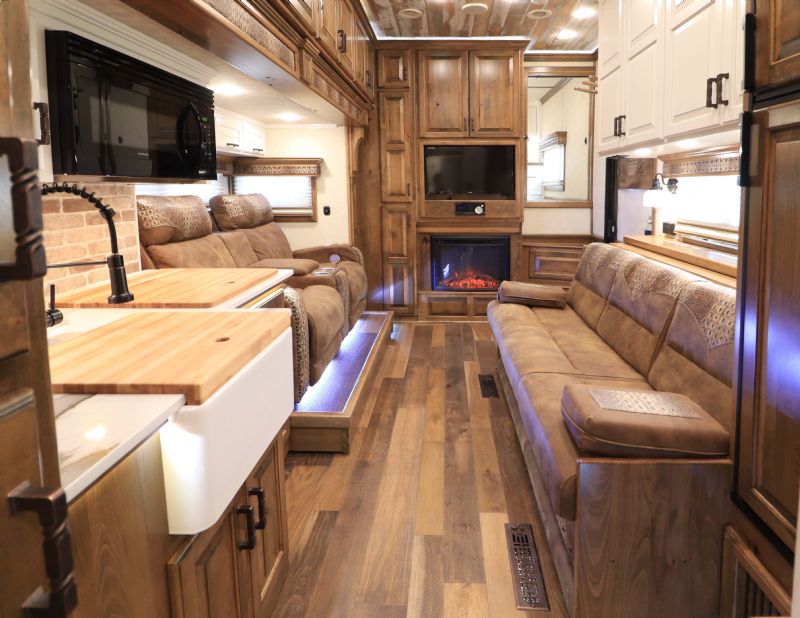 Used Horse Trailers for Sale