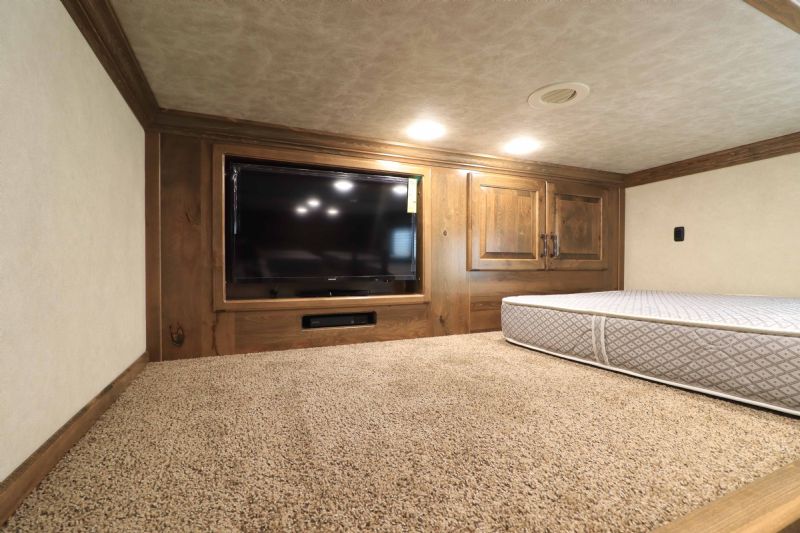 Used Horse Trailers for Sale