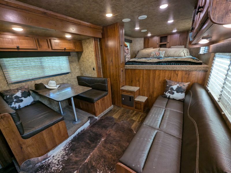 Used Horse Trailers for Sale