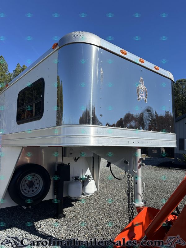 Used Horse Trailers for Sale