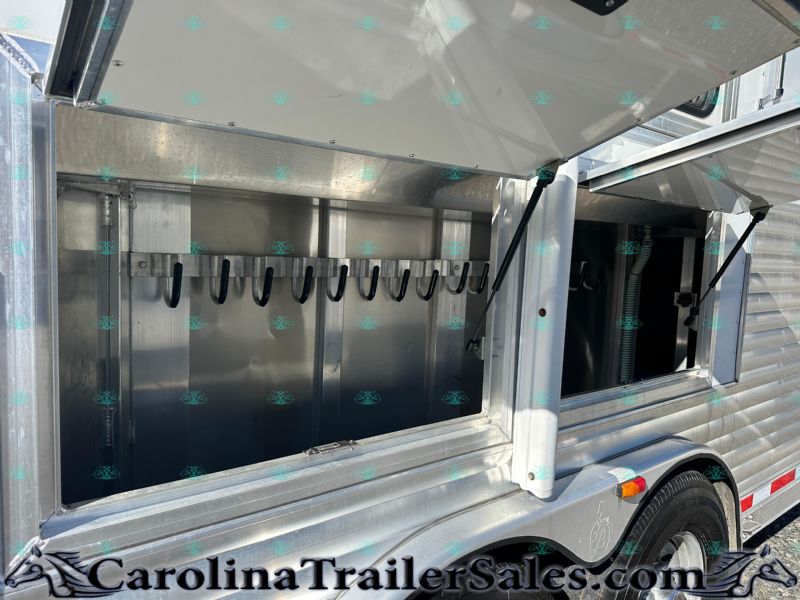 Used Horse Trailers for Sale