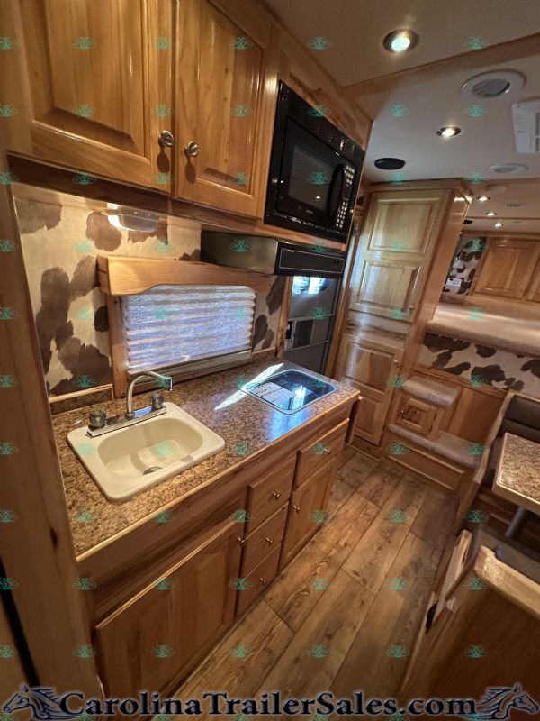 Used Horse Trailers for Sale