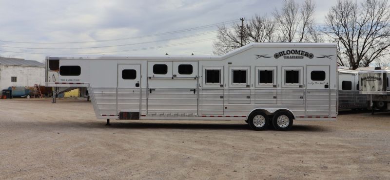 Used Horse Trailers for Sale