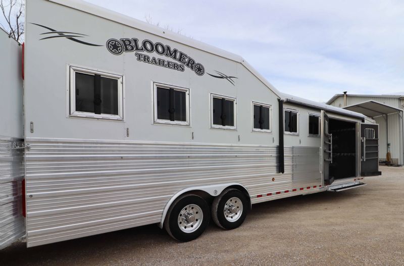 Used Horse Trailers for Sale