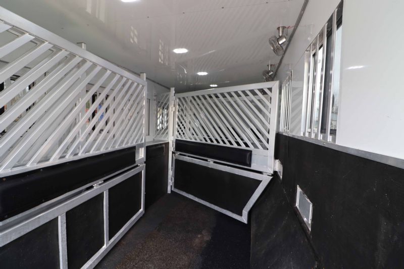 Used Horse Trailers for Sale