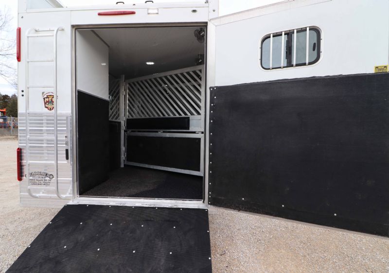 Used Horse Trailers for Sale