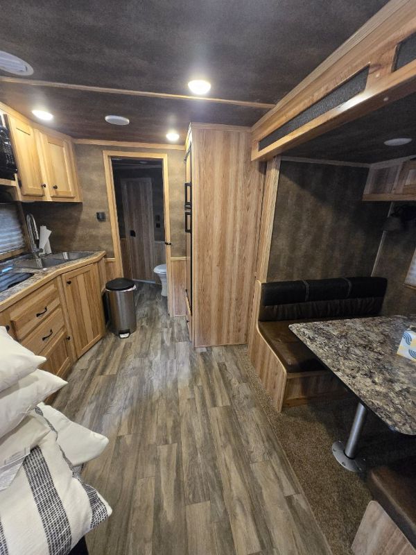 Used Horse Trailers for Sale