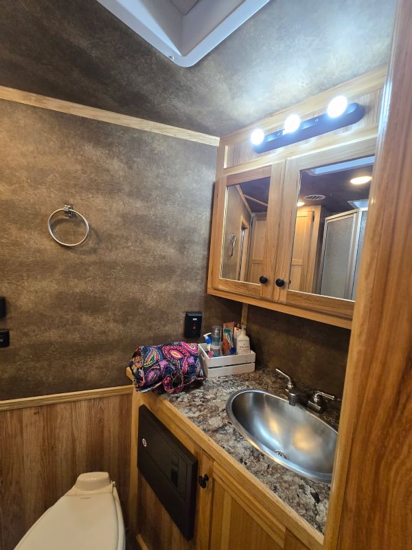 Used Horse Trailers for Sale