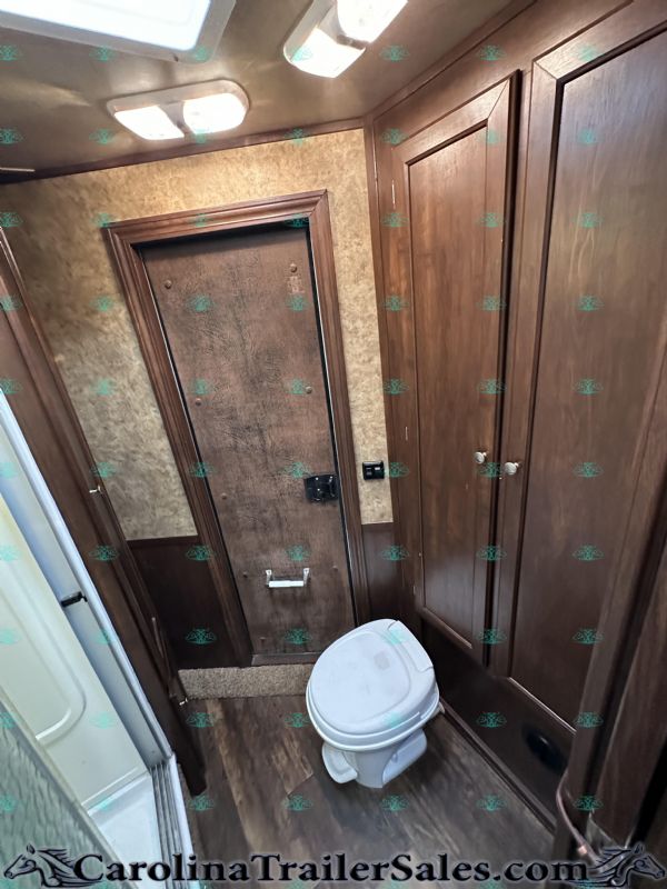 Used Horse Trailers for Sale