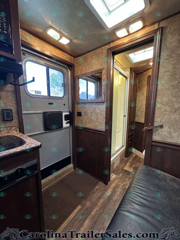 Used Horse Trailers for Sale