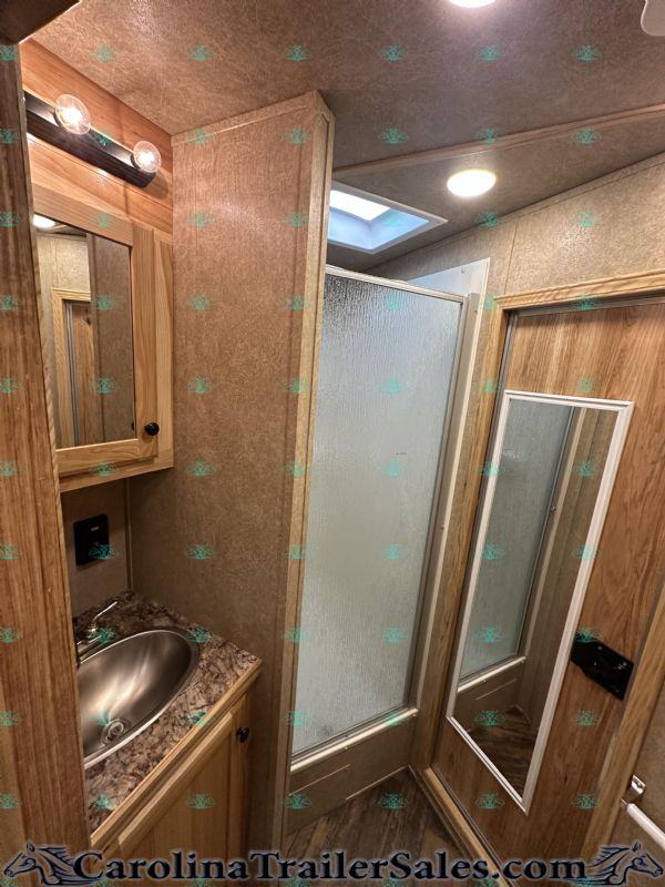 Used Horse Trailers for Sale