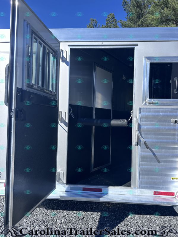 Used Horse Trailers for Sale