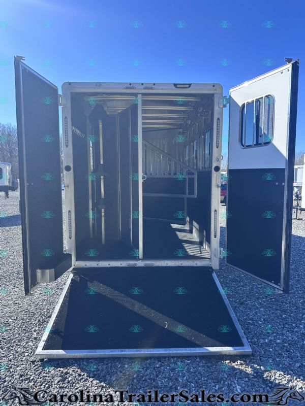 Used Horse Trailers for Sale