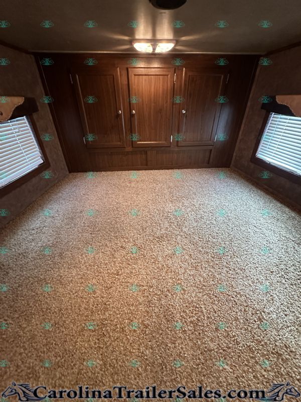 Used Horse Trailers for Sale