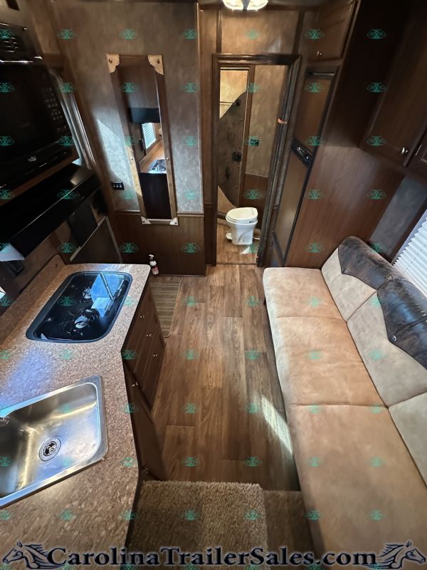 Used Horse Trailers for Sale