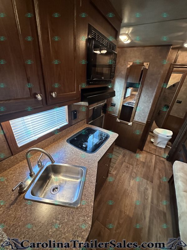 Used Horse Trailers for Sale