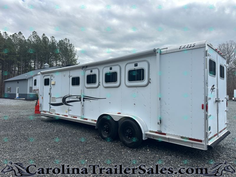 Used Horse Trailers for Sale