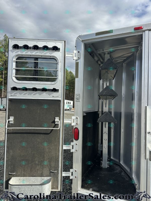 Used Horse Trailers for Sale