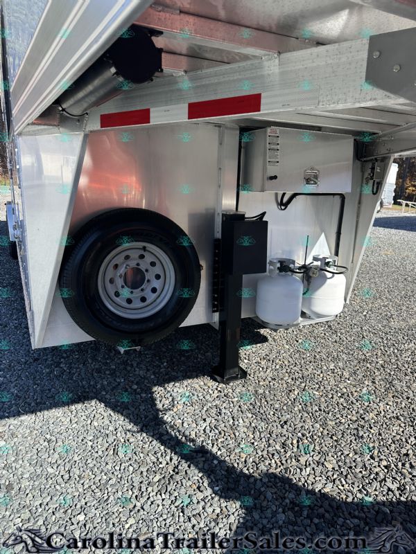 Used Horse Trailers for Sale