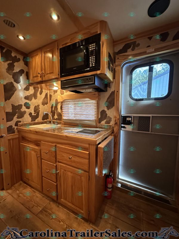 Used Horse Trailers for Sale