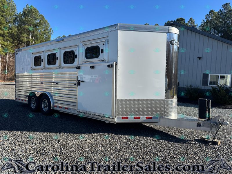 Used Horse Trailers for Sale