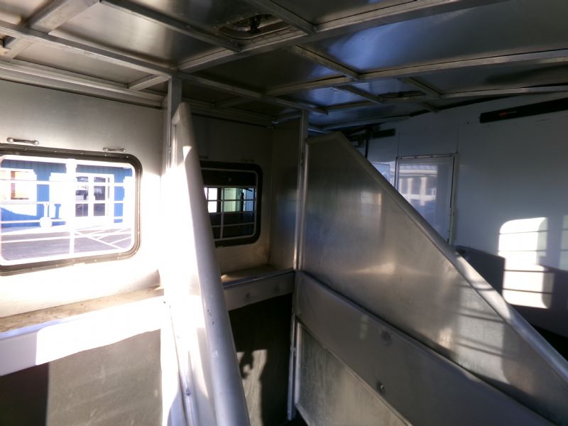 Used Horse Trailers for Sale