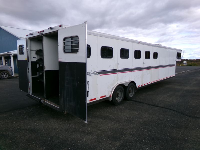 Used Horse Trailers for Sale