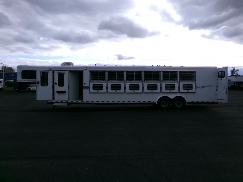 Used Horse Trailers for Sale