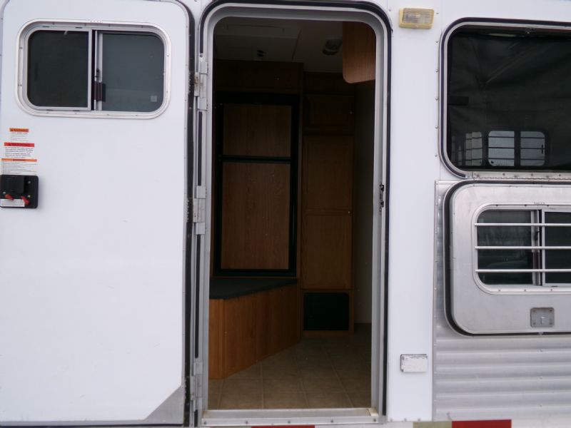 Used Horse Trailers for Sale