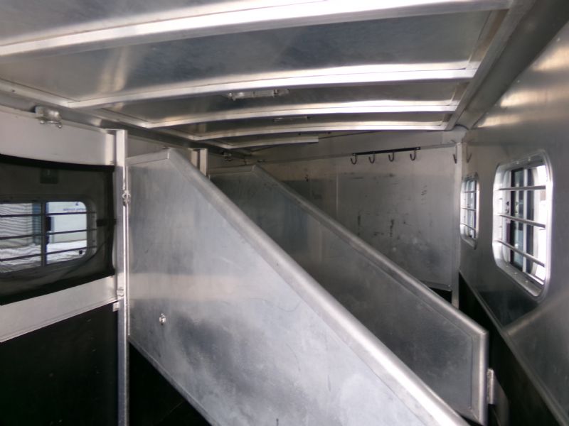 Used Horse Trailers for Sale