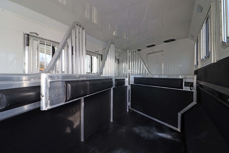 Used Horse Trailers for Sale