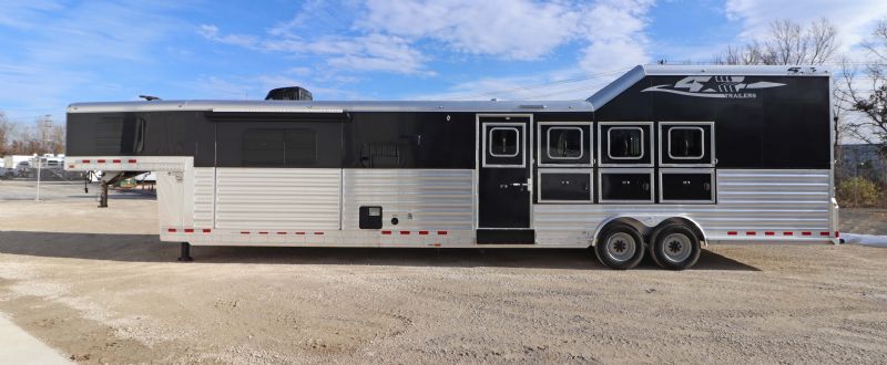 Used Horse Trailers for Sale
