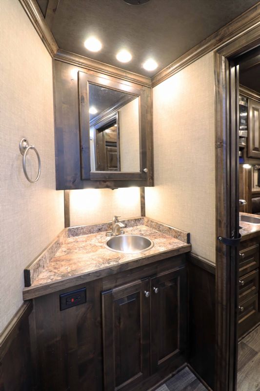 Used Horse Trailers for Sale