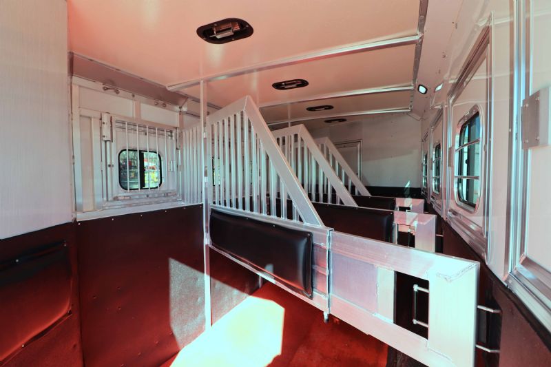 Used Horse Trailers for Sale