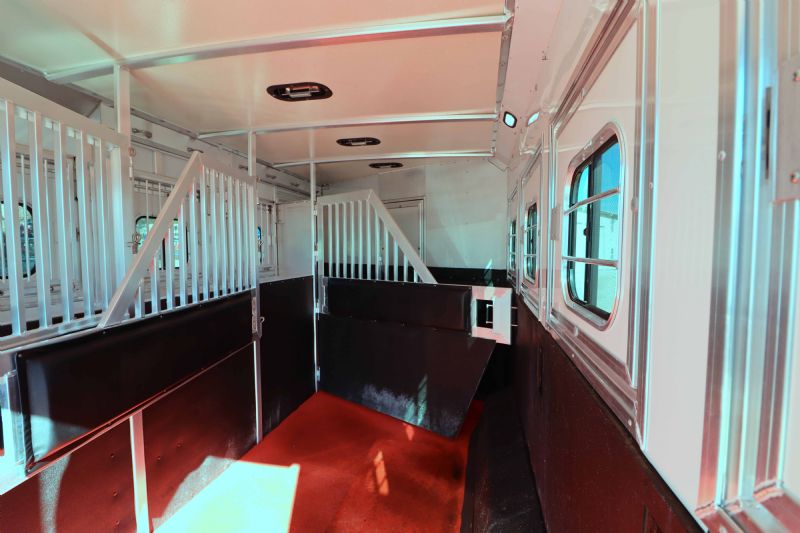 Used Horse Trailers for Sale